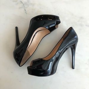Guess peep toe heels